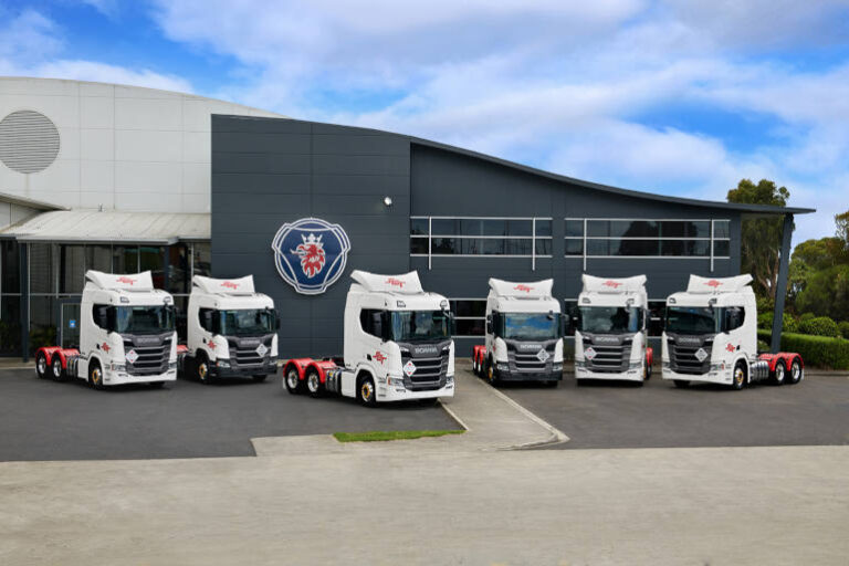 SCT logistics purchases 14 Scania prime movers