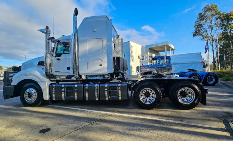 Side view of Mack truck super liner