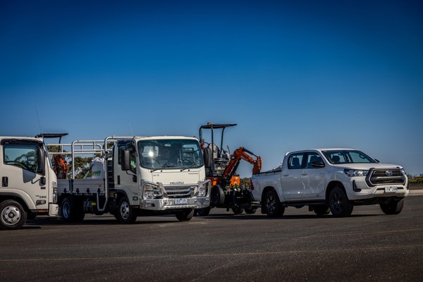 truck vs ute isuzu