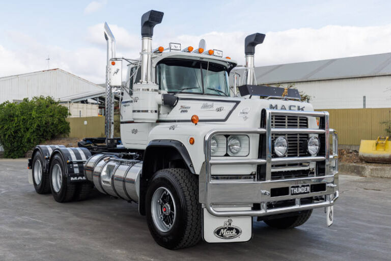 Tasmanian logging truck restored