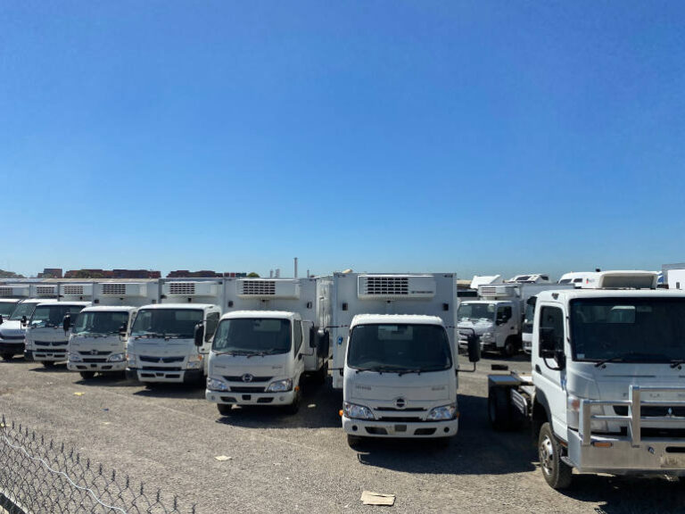 rigid truck auction