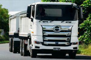 Hino’s 700 Series order growth signals recovery in the heavy rigid market